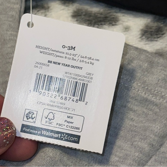 Way to Celebrate! Outfit - Picture 6 of 9